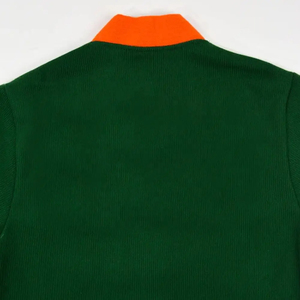 Logos personnalisés sur des pulls à col en V doux et de haute qualité pour les sororités/fraternités/écoles/collèges/universités, logos tricotés sur des cardigans - Product Image 6