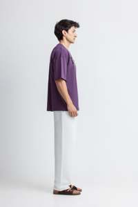 T-shirt en coton violet surdimensionné pour homme, manches courtes, col rond, décontracté, jersey uni, respirant, couleur unie, coupe ajustée - Product Image 5