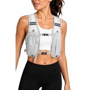 Nouveau sac à dos d'hydratation léger en nylon avec bretelles réglables, deux poches pour les sports de plein air, imperméable, coque souple pour femme - Product Image 1