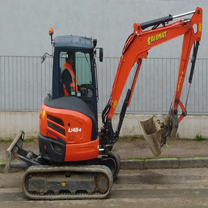 Excavatrice Kubota U48-4 : Machine de terrassement puissante avec système hydraulique, moteur et pompe de qualité, style chenillé, rapide - Product Image 4
