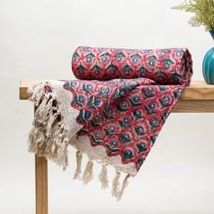 Venta al por mayor de algodón indio floral impreso orgánico sofá mantas algodón cama tiro - Product Image 4