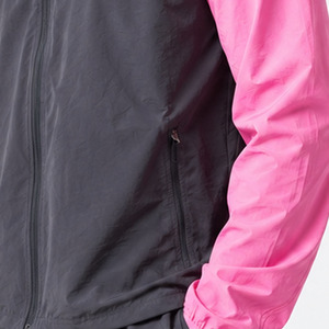 Conjunto de cortavientos con capucha y bloques de color para hombre, chaqueta ligera con cremallera y pantalones cortos a juego, ropa deportiva informal para correr y actividades al aire libre para hombre - Product Image 4