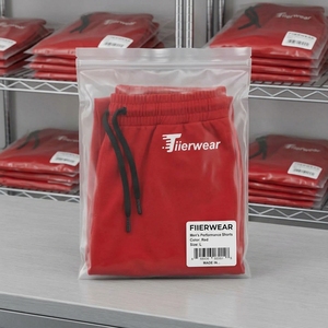 Pantalones cortos de malla para fitness estilo urbano para hombre, venta al por mayor, diseño personalizado, sublimación, bordado sólido, dos dobladillos laterales profundos, respetuosos con el medio ambiente - Product Image 6