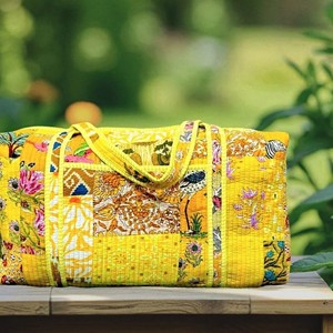 Customised Handmade Floral Print Duffel <b>Bag</b> Blue Pink Cotton Quilted Weekender Travel <b>Bag</b> Large Capacity Zipper Closure - Product Image 2