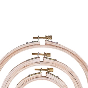 Cerceaux de broderie en bambou de 4 à 20 pouces personnalisables, accessoire de couture au point de croix à double verrouillage, antidérapant direct d'usine - Product Image 2