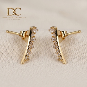 Boucles d'oreilles clous en or jaune massif 10 carats avec diamant de laboratoire certifié IGI pour femme, taille brillant ronde, bijoux ethniques élégants et personnalisés - Product Image 4