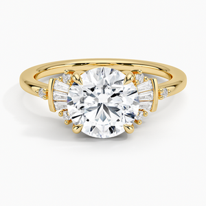 Anillo de Compromiso Clásico con Tres Diamantes Laterales - Product Image 1