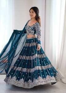 Presentando un hermoso Lehenga Choli con bordado de hilo de georgette de colores para mujeres, especial. - Product Image 2
