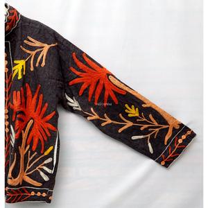 Chaqueta Blusón con Cuello Mandarín y Patrón Floral Bordado a Mano, Manga Larga, Algodón de Pato Ecológico y Transpirable, para Mujer, Otoño - Product Image 5