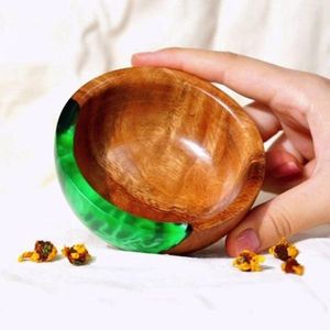Elegant Crystal <b>Clear</b> <b>Resin</b> Crafts Nature-Inspired Epoxy Bowls with Natural Wood Warmth and Luxury Style - Product Image 1