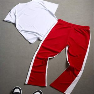 Ensemble de jogging deux pièces respirant pour homme, style streetwear, été, t-shirt à manches courtes et pantalon décontracté en coton, imprimé numérique, vente en gros - Product Image 2