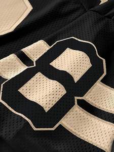 Camisetas de fútbol americano personalizadas al por mayor, unisex, sublimadas, de malla, para equipos, con diseño original de fábrica, OEM, ODM. - Product Image 5