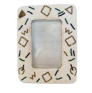 <b>White</b> Seed Bead Photo <b>Frame</b> Floral Embroidered Glass Beaded Picture <b>Frames</b> Tabletop Home Decor Rectangle Vertical Beading Office - Product Image 5