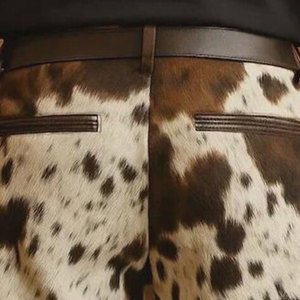 กางเกงขาสั้นหนังวัวแท้พิมพ์ลายวัวสไตล์ตะวันตกสำหรับผู้ชาย แฟชั่นสตรีทแวร์สุดหรู - Product Image 6