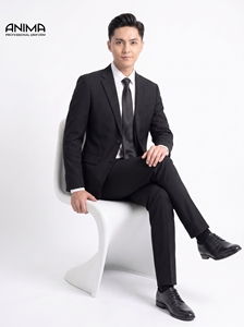 Traje de Negocios ANIMA de Lujo para Hombre, Antiarrugas y Transpirable, Ropa Formal de Oficina Ejecutiva Profesional con Cuello en V - Product Image 1