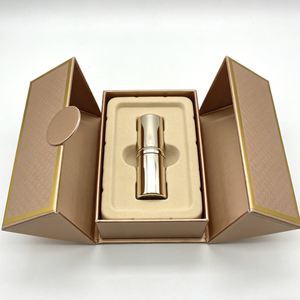 Flacon de parfum rechargeable en verre avec boîte magnétique personnalisée, MOQ, 3ml 5ml 10ml, petit échantillon vaporisateur avec capuchon, gaufrage et doublure en éponge - Product Image 1