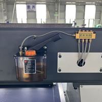 Machine de fabrication de portes en bois YOUHAO 3D CNC avec commande DSP, broche 3,5 kW, moteur mono-axe et composants d'engrenage