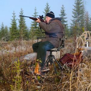 Sedia da Patio Girevole Pieghevole a 4 Gambe Regolabile - Product Image 2