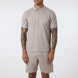 Conjunto de Camiseta y Pantalones Cortos de Verano para Hombre, Diseño Básico para Clima Cálido, Dos Piezas, el Más Vendido en Pakistán - Product Image 1