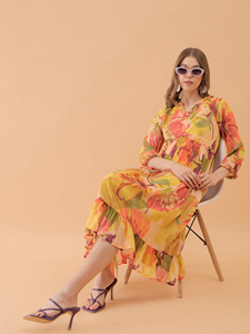 Vestido Midi de Georgette con Estampado Floral Amarillo de Lujo, con Volantes, para Fiestas, Oficina y Eventos Nocturnos, Disponible a un Precio Razonable - Product Image 5