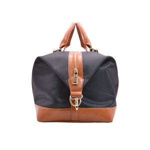 Sacs de voyage week-end pour hommes en cuir PU marron et noir haut de gamme, grands sacs de sport en cuir végétalien pour hommes - Product Image 3
