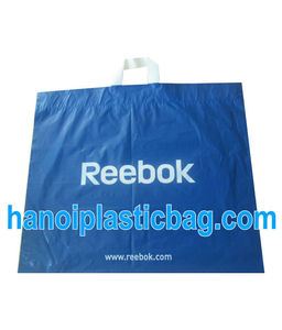 Bolsa de Plástico para Compras Hecha en Vietnam, Bolsa de Plástico Reutilizable de Lujo con Asas Suaves, Bolsa con Logotipo Personalizado - Product Image 3