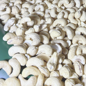 Wholesales Vietnam Cashew <b>Nuts</b> WW180, WW240, WW320, LP, WS Vietnam Cashew <b>Nut</b> Cashew <b>Nuts</b> Wholesale OEM ODM - Product Image 1