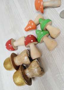 Centre de table de Noël en forme de champignon en bois, fait main, écologique, de haute qualité, décoration de table, accent cottagecore pour la maison, forme personnalisée - Product Image 6