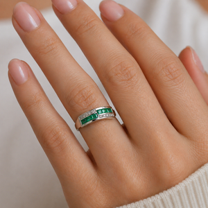 925 Sterling <b>Silver</b> <b>Emerald</b> with Diamond Cut Gemstone <b>Ring</b> Wholesale Natural <b>Emerald</b> Stone <b>Silver</b> <b>Ring</b> Jewelry Gift Engagement - Product Image 1