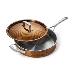 Poêle à frire en cuivre martelé très demandée avec couvercle assorti et manche long, idéale pour les chefs d'hôtel - Product Image 1