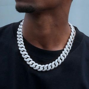Cadena de eslabones cubanos Miami de plata 925 con moissanita engastada de corte redondo, joyería fina de moda hip hop para hombre, ideal para fiestas. - Product Image 3