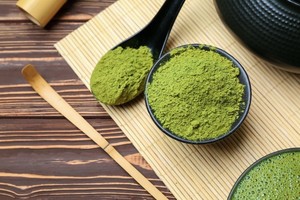 BEST SELLER Thé vert Matcha en poudre de qualité supérieure, durable, tendance, stimulant énergétique, pour boulangerie et boissons, directement de l'usine - Product Image 3