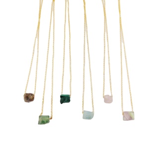 สร้อยคอคริสตัลพลอยสีฟ้า10-12มม. ชุบทอง18K ชุบทอง18K สร้อยคอสายเคเบิลขนาด18 + 2นิ้ว - Product Image 3