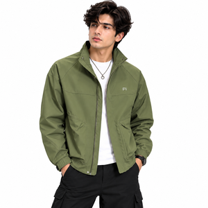 Chaqueta informal de nailon con cremallera completa para hombre, cuello elevado, cierre metálico, costuras en el panel frontal, bolsillos angulares, ropa urbana moderna - Product Image 1