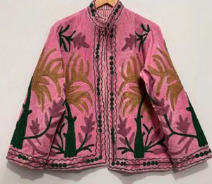 Chaqueta Rosa Bordada a Mano con Flores, Cuello Mandarín, Manga Larga, Algodón, Estilo Étnico Bohemio para Mujer, Chaqueta Suzani de Otoño - Product Image 3