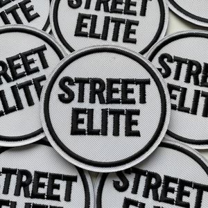 Parches Termoadhesivos Personalizados Street Elite para Ropa, Insignias Redondas Bordadas a Máquina de Alta Calidad, Apliques para Coser en Sudaderas y Chaquetas - Product Image 1