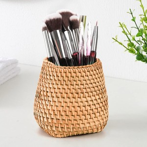 Porte-stylos en rotin naturel, pots de rangement pour papeterie, étuis à crayons tissés écologiques, fabrication artisanale - Product Image 3