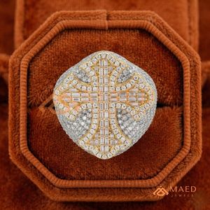 Anillo Cuadrado de Moissanita y Diamantes de Laboratorio, Oro de 18k, con Incrustaciones de Piedras Púrpuras Brillantes, para Cantantes de Hip Hop y Campeones - Product Image 4