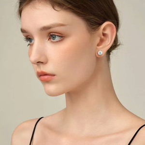 Pendientes de Diamantes Cultivados en Laboratorio de 1, 2 y 3 Quilates, Oro Sólido de 14K y 18K, Certificados, Solitarios, Corte Redondo, 6 Puntas - Product Image 1