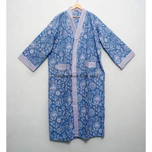 Nouvelle robe kimono en coton imprimé à la main pour femmes avec ceinture, légère, style bohème, idéale pour se détendre ou comme tenue de nuit estivale. - Product Image 3