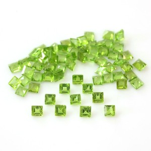 Peridoto verde natural de 5 mm, corte cuadrado, piedra preciosa suelta, peridoto facetado calibrado para la fabricación de joyas, precio al por mayor, a granel. - Product Image 3