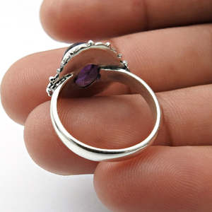 Hermoso anillo de amatista púrpura con corte ovalado, plata de ley 925, anillo de promesa para hombre y mujer, joyería bohemia hecha a mano - Product Image 4