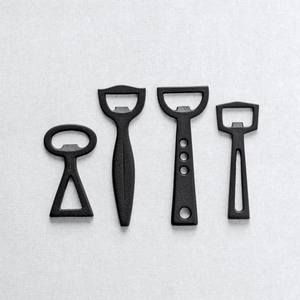 Nuevo Abrebotellas de Metal Negro, Abrebotellas Resistente, Accesorio Duradero para Cocina y Bar - Product Image 5