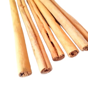 100% pur Ceylan M4 bâtons de cannelle épices aux herbes entières de haute qualité goût chaud épicé cru/cuit au four poudre séchée fraîchement emballée - Product Image 5