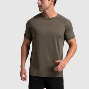 Camiseta Deportiva de Manga Corta para Hombre, Color Verde Oliva, Cuello Redondo, Corte Regular, Marca Shahas International - Product Image 3