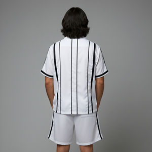 Ensemble short coupe-vent en nylon pour homme, style streetwear réfléchissant, respirant, en tissu nylon, fabrication OEM - Product Image 3