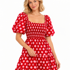 Vestido largo escalonado de lunares rojos y rosas para mujer con cuello cuadrado, mangas cortas abullonadas y corpiño fruncido - Product Image 5