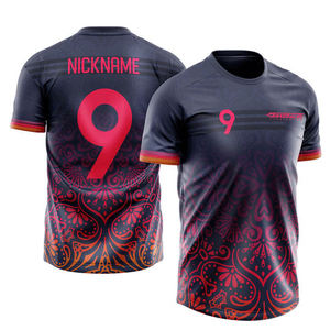เสื้อฟุตบอลสำหรับผู้ชายผ้าถักทนทานการสนับสนุนการผลิตจำนวนมากผู้ผลิตตามสั่ง - Product Image 1