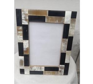 Cadre photo carré en corne de buffle véritable et résine, avec base métallique, pour décoration de table, durable, de qualité supérieure, en promotion - Product Image 3