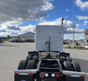 Camion pétrolier Kenworth T800 à double essieu, modèle 2018, très propre, d'occasion (3-4 mois), moteur Cummins 525HP, transmission automatique, livraison mondiale - Product Image 6